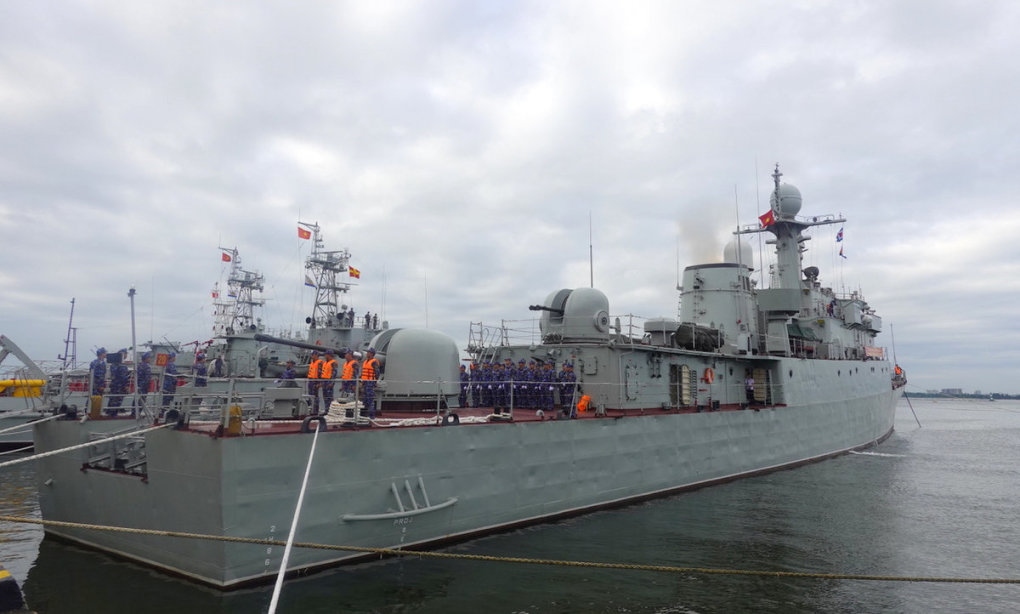 Vietnamese warship leaves for international naval review